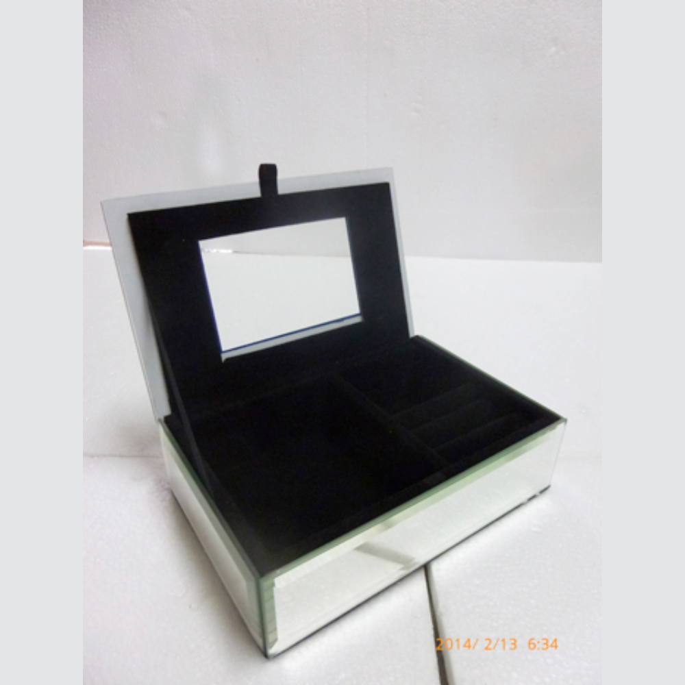 rec mirror jewellery box with mirror lid in  etching